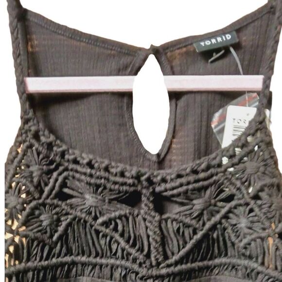 TORRID NEW Plus Size Black Macrame Knit High Neck Tank Top. - Picture 3 of 15